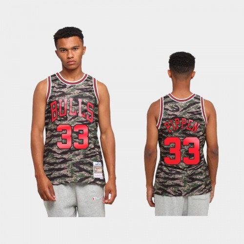 Chicago Bulls #33 Scottie Pippen Green Tiger Camo Limited Jersey