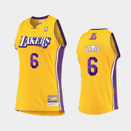 Men's Los Angeles Lakers #6 LeBron James Gold 2021 snakeskin Hardwood Classics Jersey